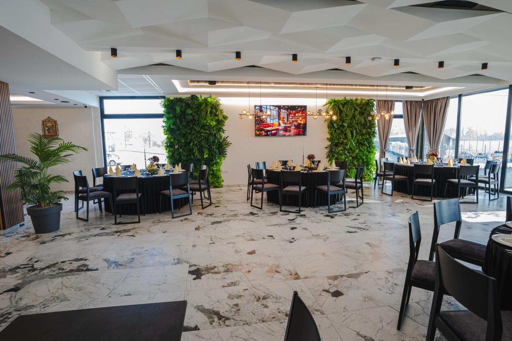 Hotel Nest Bijeljina Exterior photo
